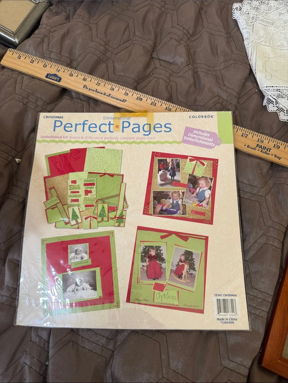Christmas Scrapbook Kit - Green & Red